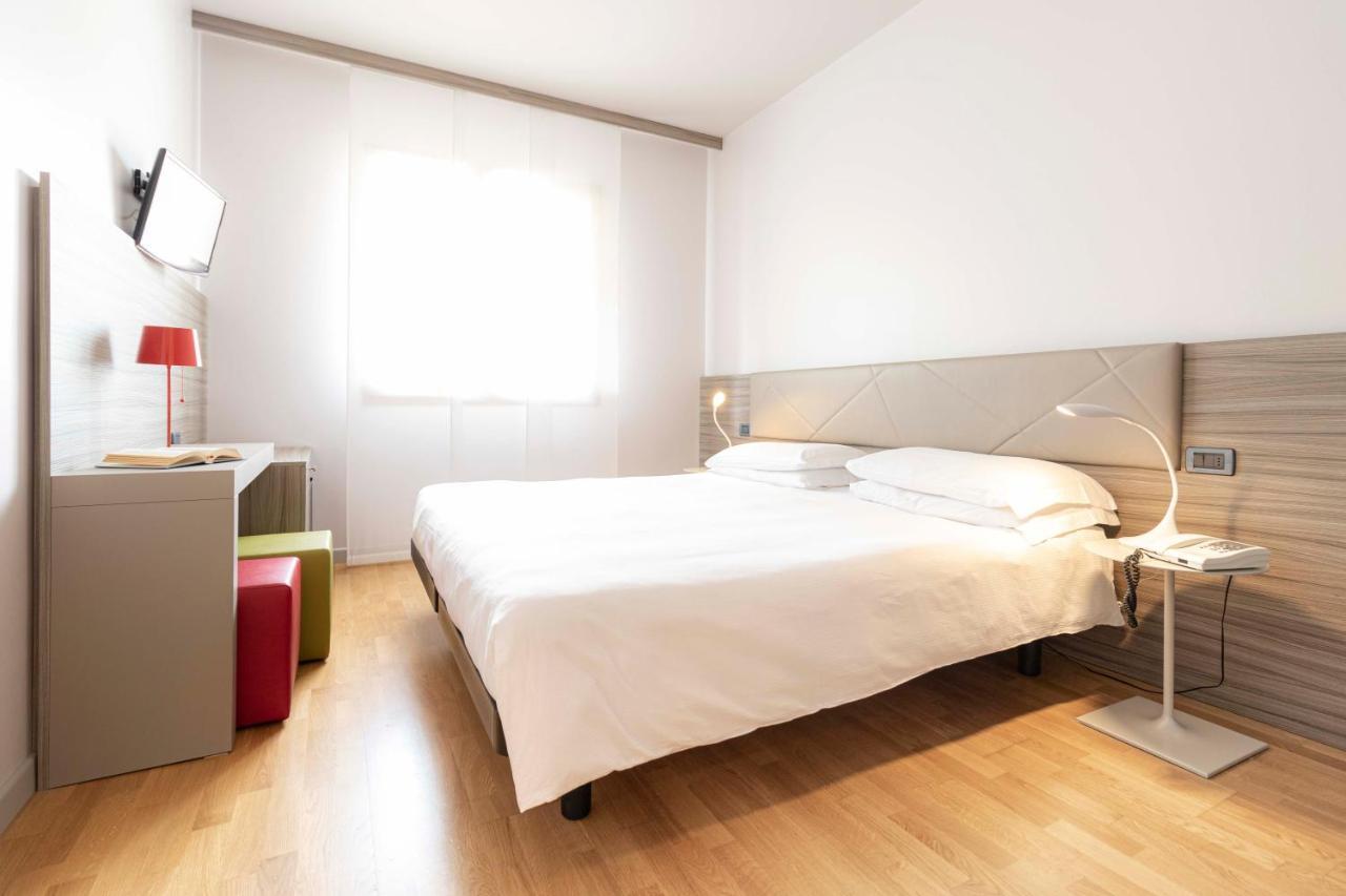 Hotel La Primula San Quirino Kültér fotó